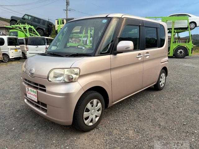 2010 Daihatsu Tanto