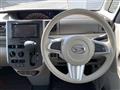 2017 Daihatsu Tanto