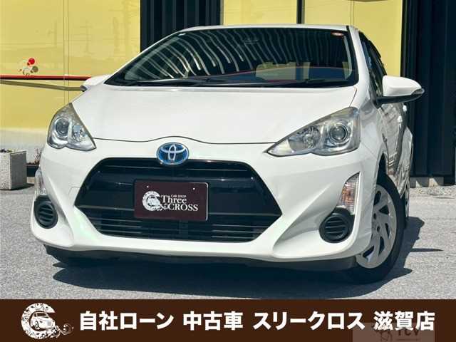 2016 Toyota AQUA
