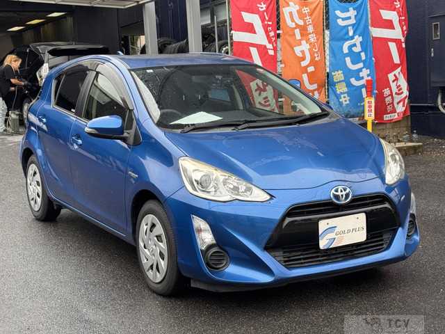 2015 Toyota AQUA