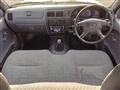2000 Toyota Hilux
