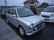 2003 Daihatsu Miragino