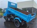 2000 Mitsubishi Canter