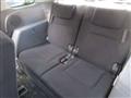 2005 Toyota Isis
