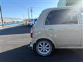 2002 Daihatsu Miragino