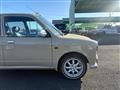 2002 Daihatsu Miragino