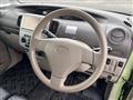 2011 Daihatsu Tanto