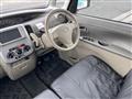 2011 Daihatsu Tanto