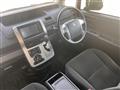 2013 Toyota Voxy