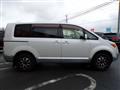 2013 Mitsubishi Delica D5