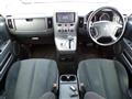 2013 Mitsubishi Delica D5