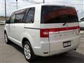 2013 Mitsubishi Delica D5
