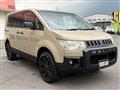 2012 Mitsubishi Delica D5