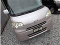 2011 Daihatsu Tanto