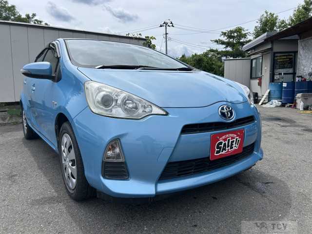 2013 Toyota AQUA