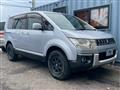 2007 Mitsubishi Delica D5