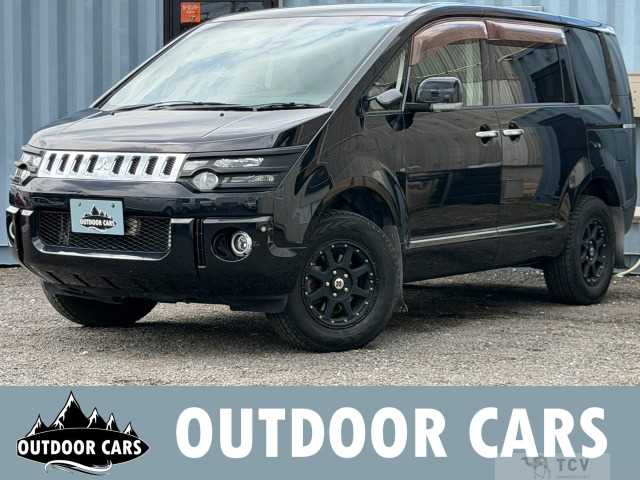 2009 Mitsubishi Delica D5