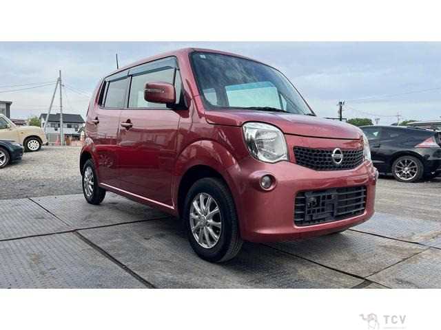 2011 Nissan Moco