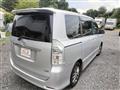 2011 Toyota Voxy