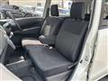2012 Daihatsu Move Custom