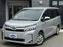 2017 Toyota Voxy