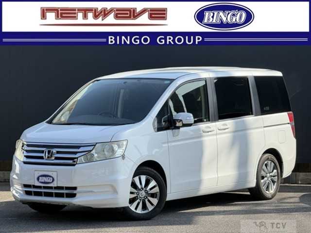 2013 Honda Step WGN
