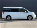 2013 Honda Step WGN