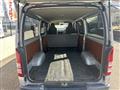 2005 Toyota Hiace Van