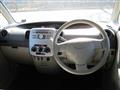 2013 Daihatsu Tanto