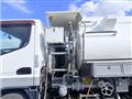 2016 Mitsubishi Canter