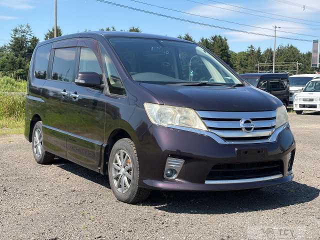 2012 Nissan Serena