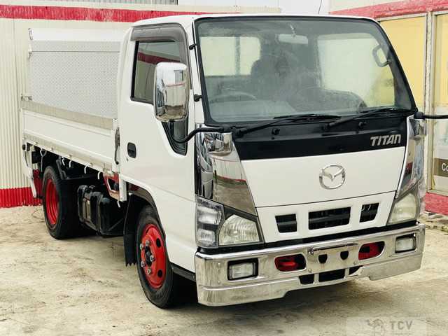 2005 Mazda Titan