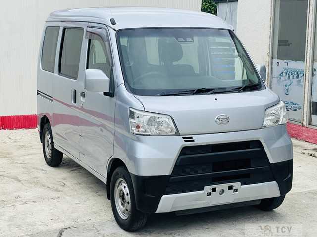 2018 Daihatsu Hijet Cargo