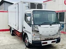 2015 Mitsubishi Canter