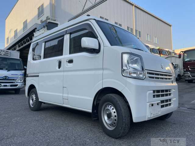 2018 Suzuki Every