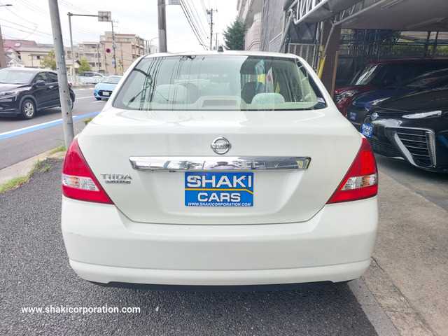 Nissan Tiida Latio 2008 photo 2