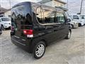 2011 Daihatsu Tanto