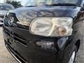 2011 Daihatsu Tanto