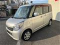 2011 Nissan ROOX