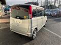 2011 Nissan ROOX