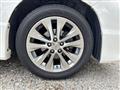2011 Toyota Vellfire
