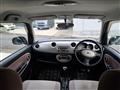 2005 Daihatsu Miragino