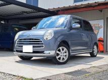 2005 Daihatsu Miragino