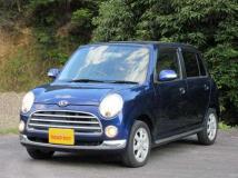 2006 Daihatsu Miragino