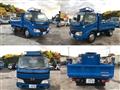 2009 Hino Dutro