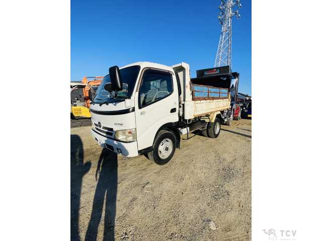 2007 Hino Dutro