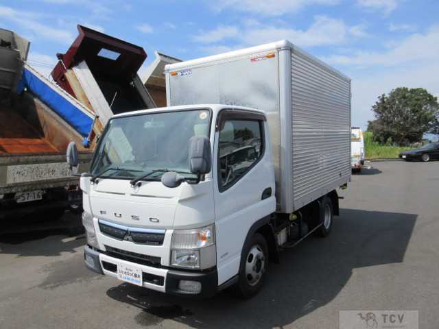 2017 Mitsubishi Canter
