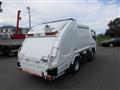 2015 Mitsubishi Canter