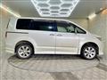 2011 Mitsubishi Delica D5