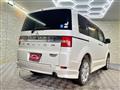 2011 Mitsubishi Delica D5